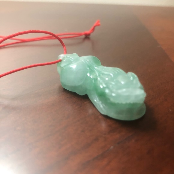 💖 Unique Pixiu Jade Necklace - Picture 3 of 7